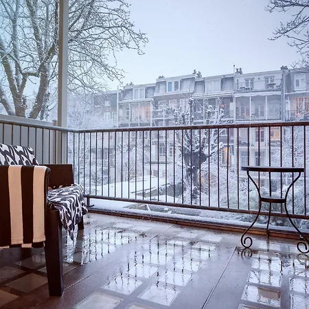 Second Storey Bed and Breakfast 3*